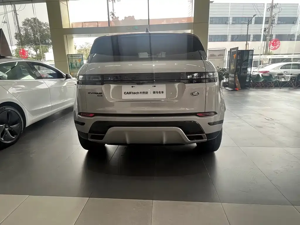 Land Rover Evoque — фото 2