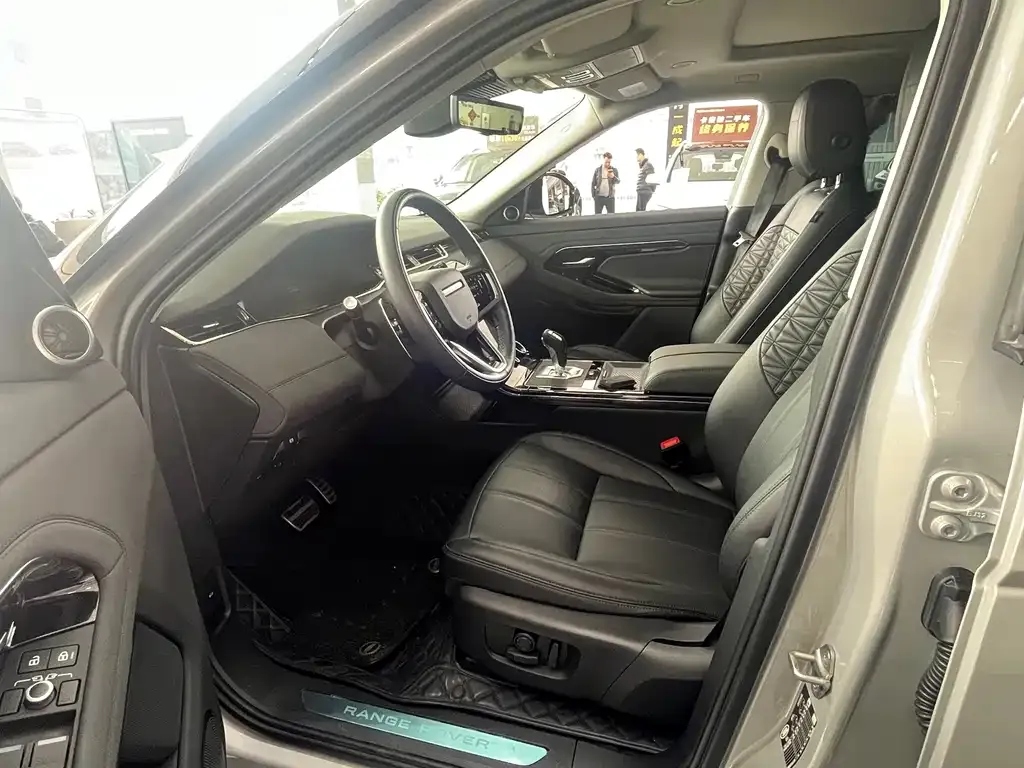 Land Rover Evoque — фото 5