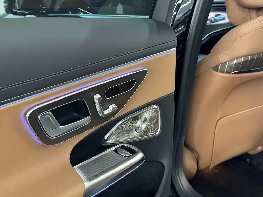 Mercedes-Benz E-Class 2024 из CN, фото 5