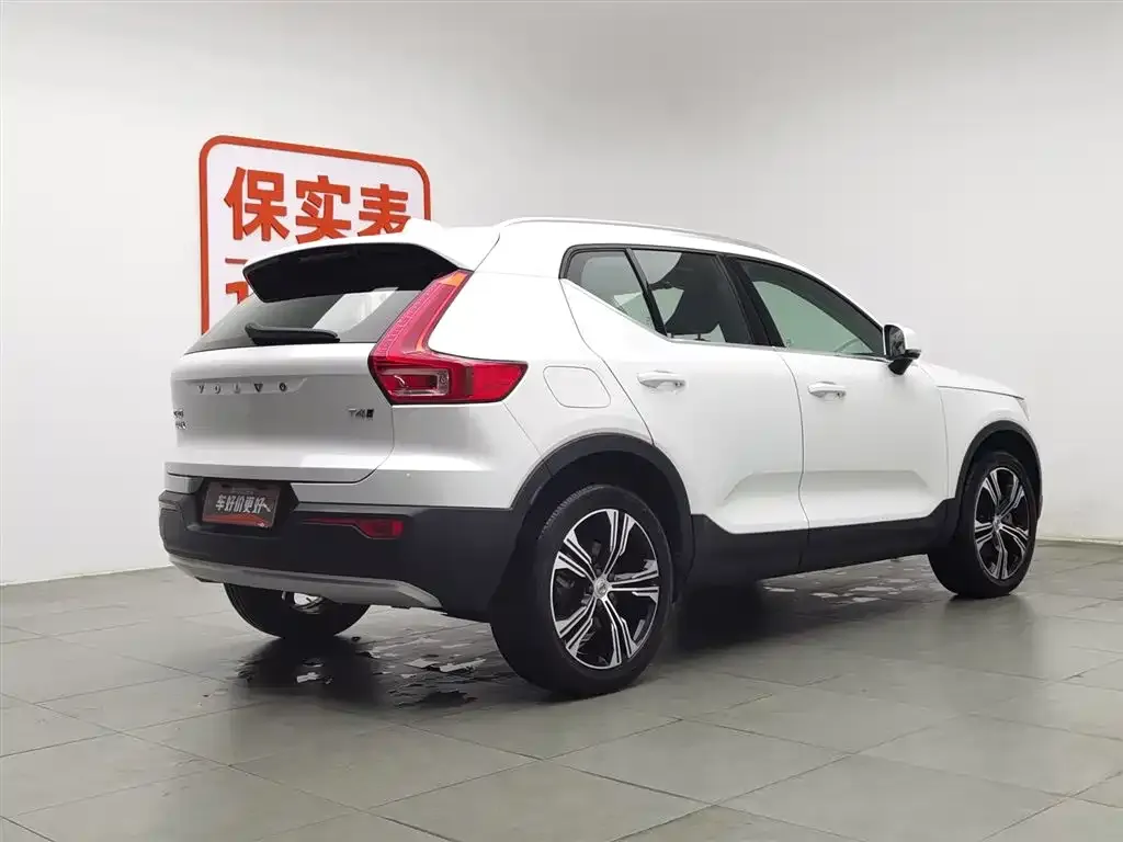 Volvo XC40 2021 из CN, фото 9