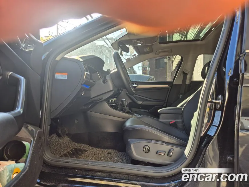 Volkswagen Jetta 2021 из KR, фото 2