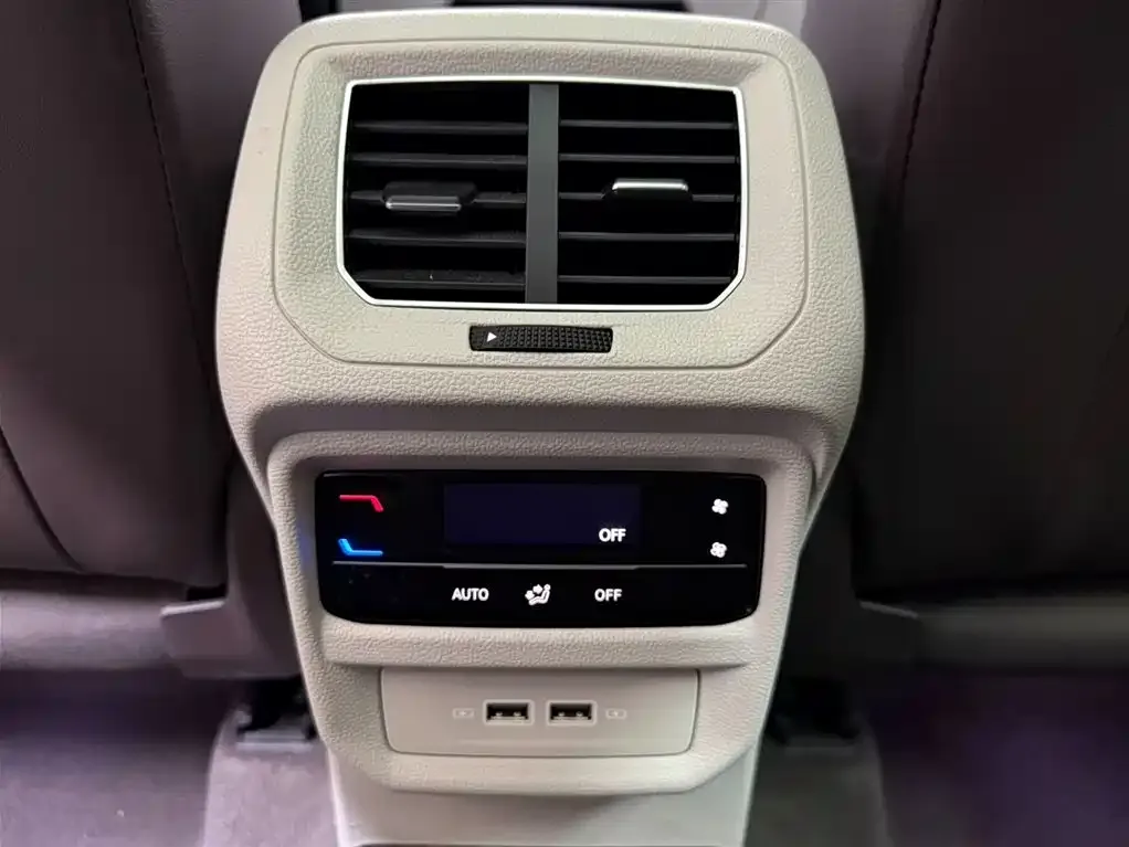 Volkswagen Tayron 2023 из CN, фото 2