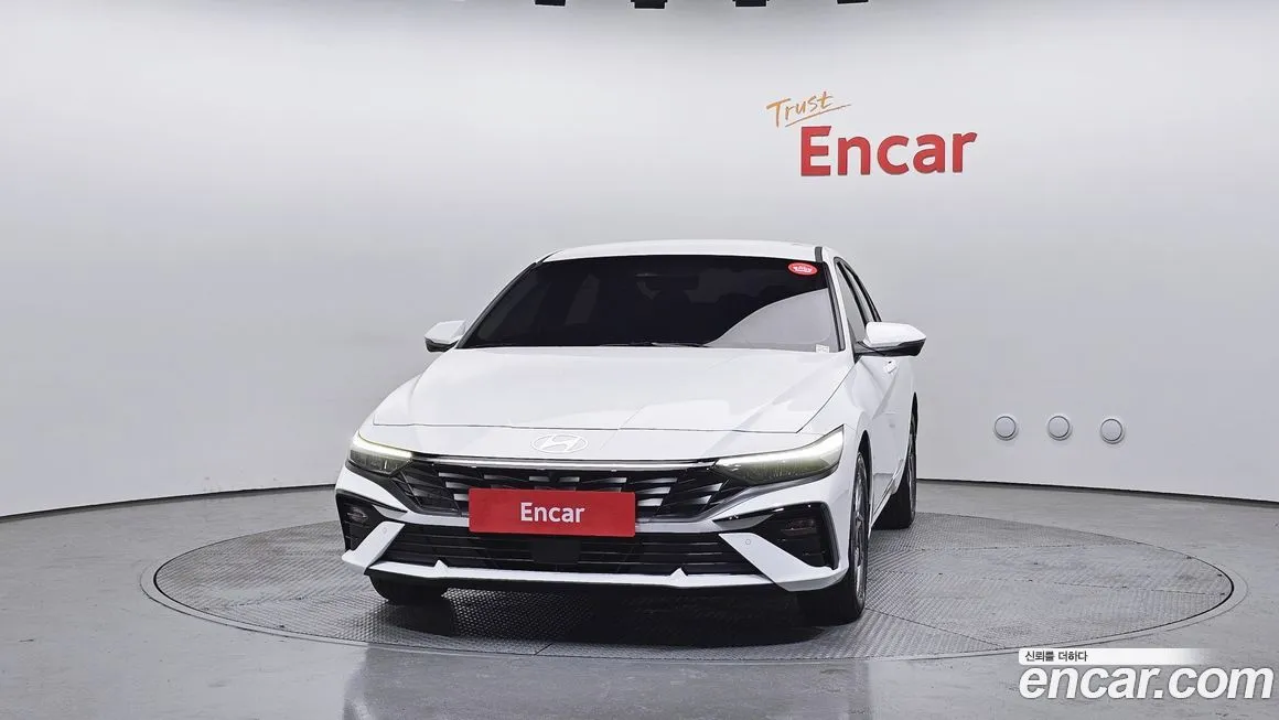 Hyundai AVANTE — фото 3