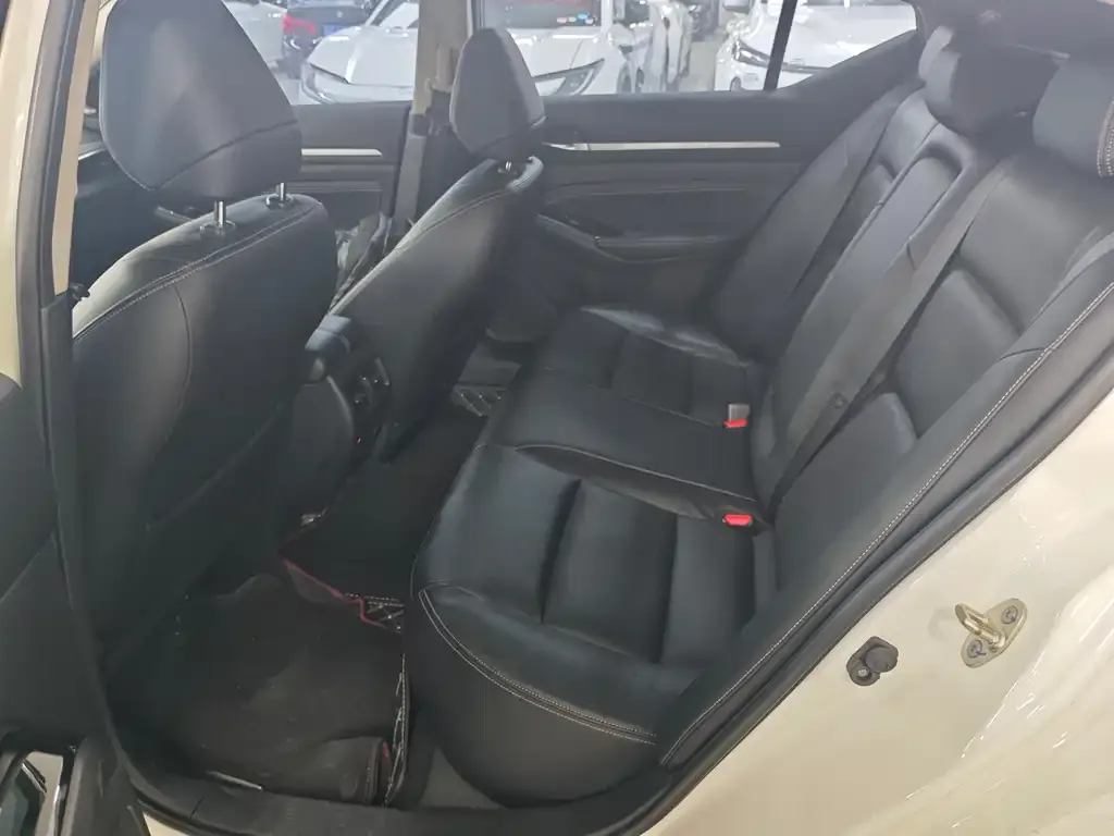 Nissan Teana 2021 из CN, фото 7