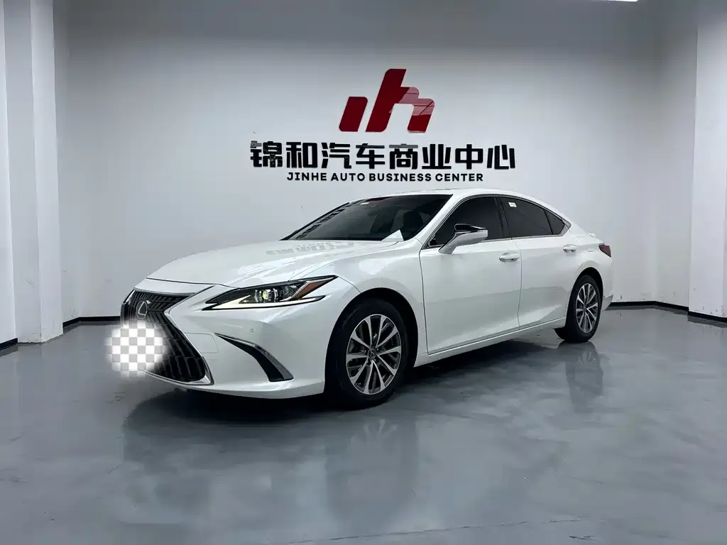 Lexus ES 2023 из CN, фото 1