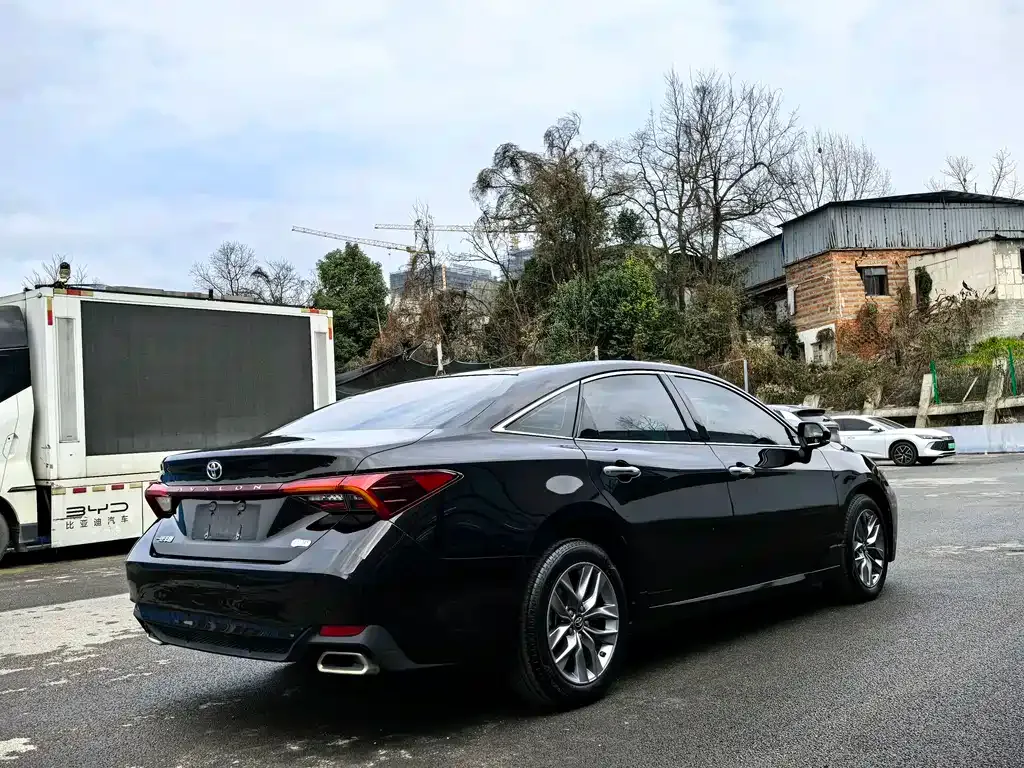 Toyota Avalon 2022 из CN, фото 3