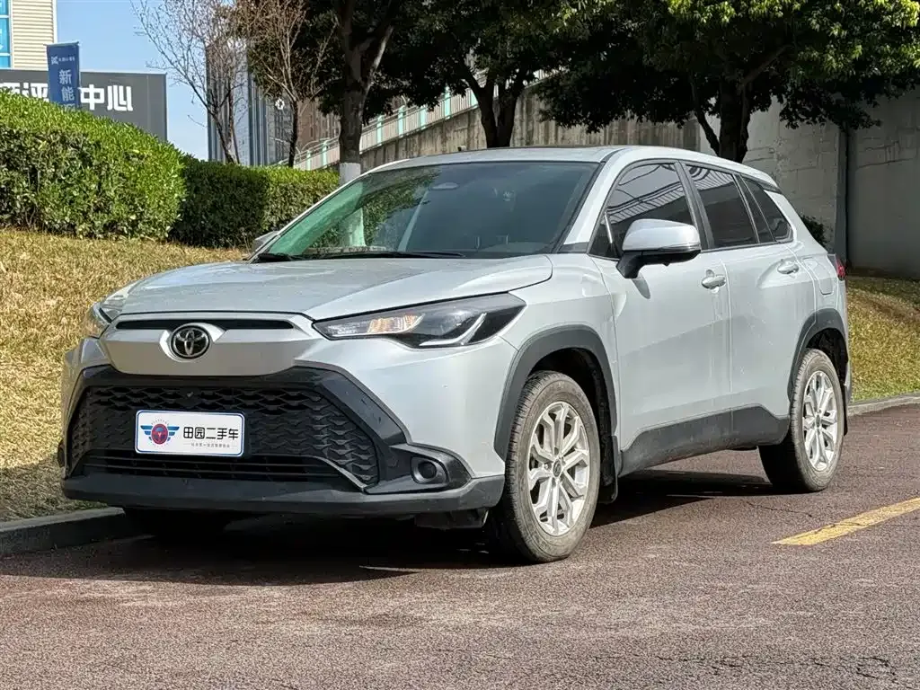 Toyota Frontlander 2024 из CN, фото 1