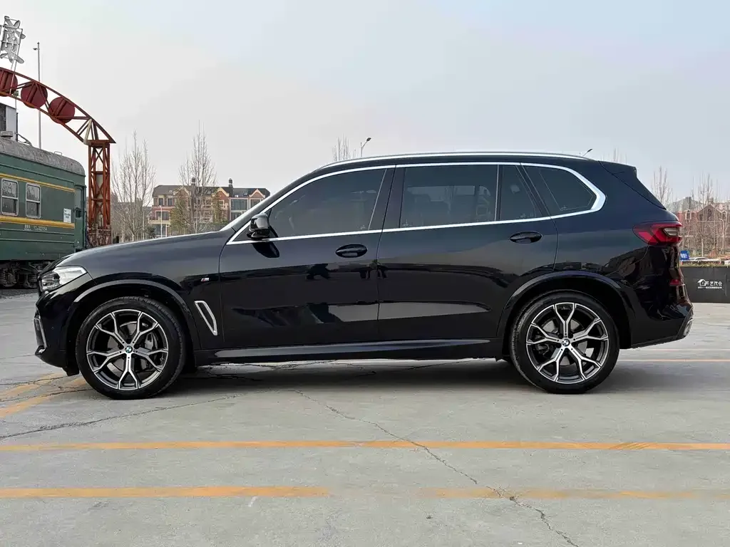 BMW X5 2022 из CN, фото 2