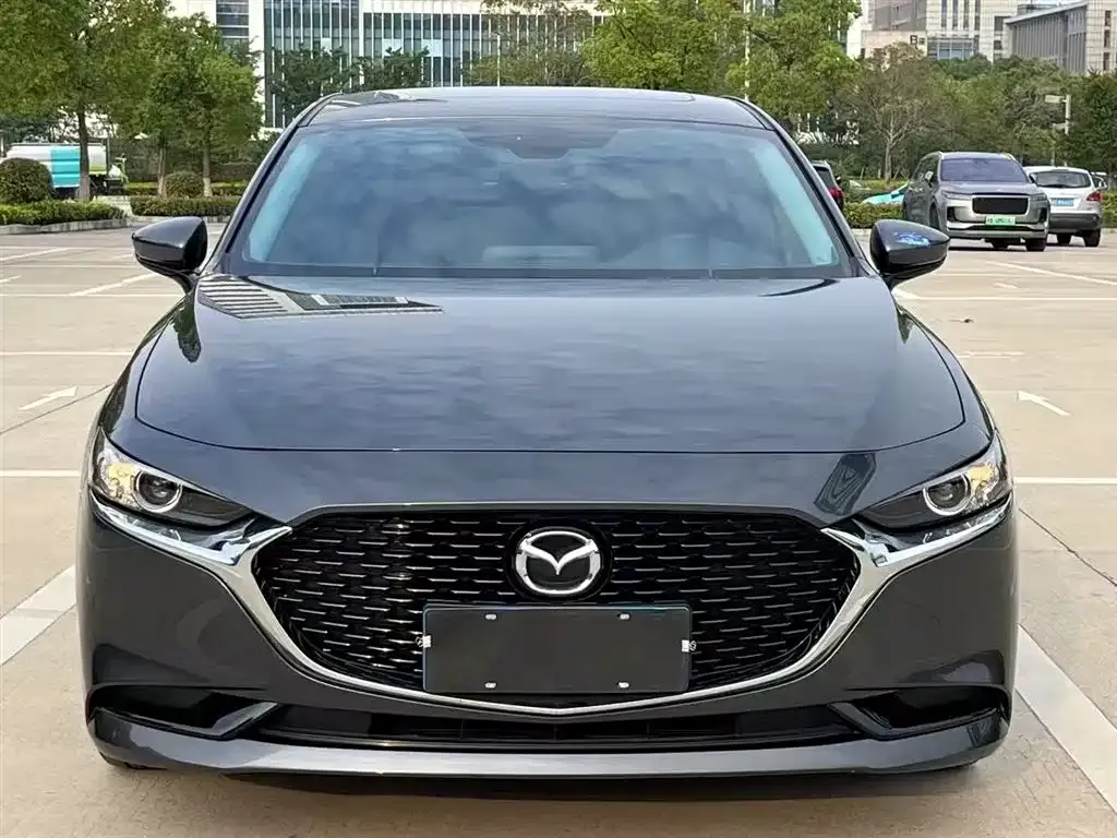 Mazda 3 Axela — фото 2