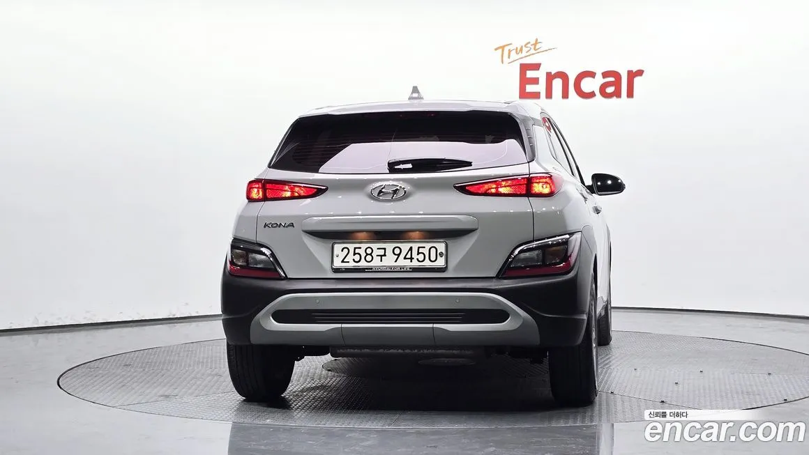 Hyundai Kona — фото 2