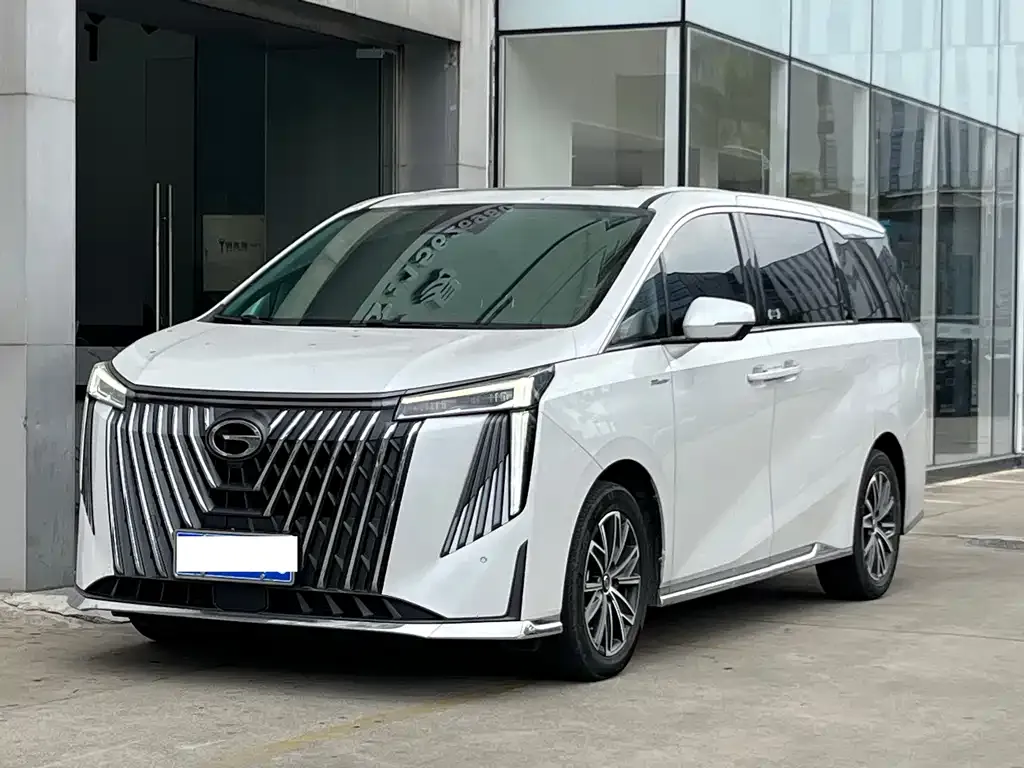 GAC Motor Trumpchi M8 — фото 1