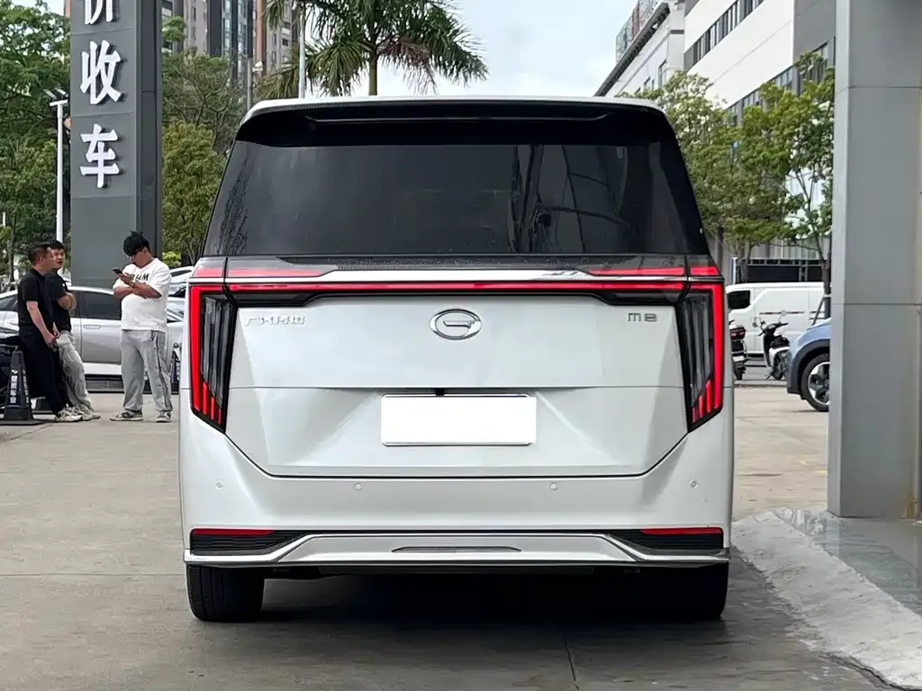 GAC Motor Trumpchi M8 — фото 6
