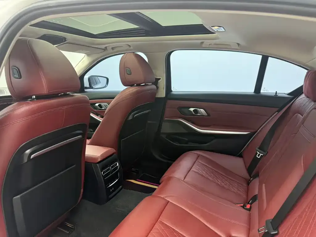 BMW 3 Series — фото 10
