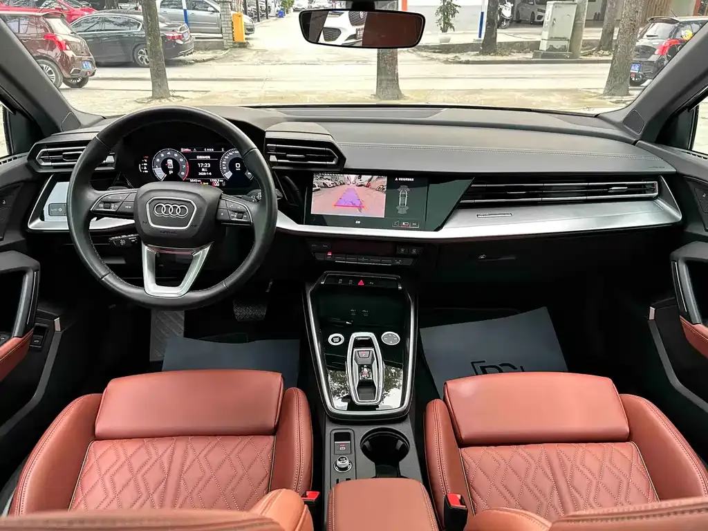 Audi A3 2024 из CN, фото 8