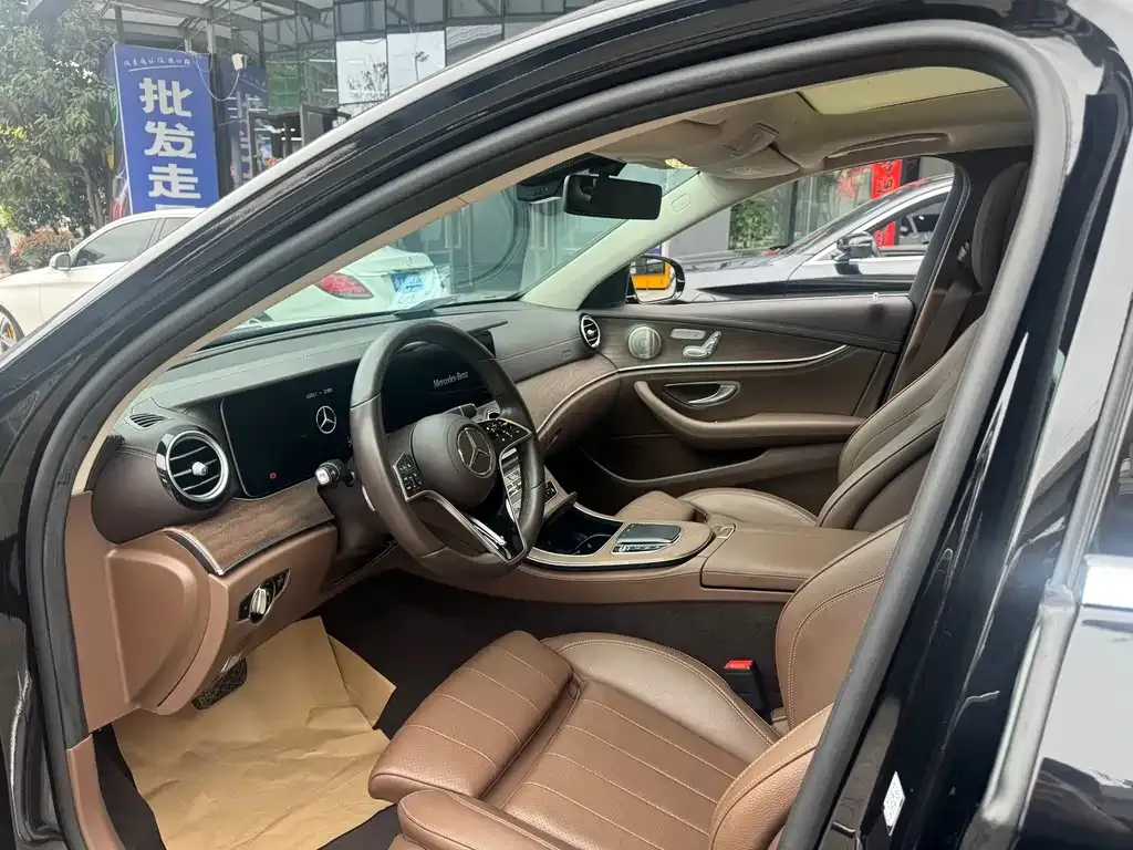 Mercedes-Benz E-Class 2022 из CN, фото 6