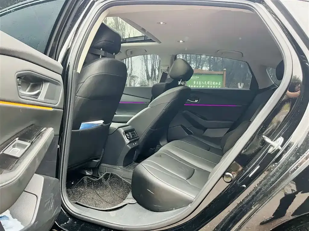 Honda Accord — фото 3