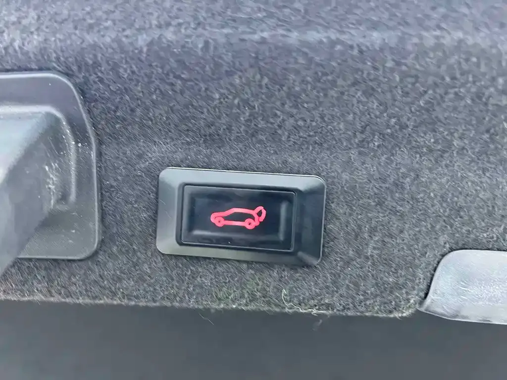 Audi A6L 2021 из CN, фото 8