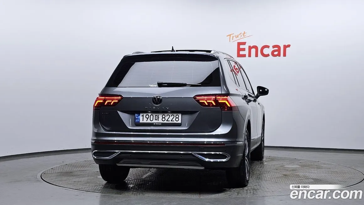 Volkswagen Tiguan 2023 из KR, фото 3