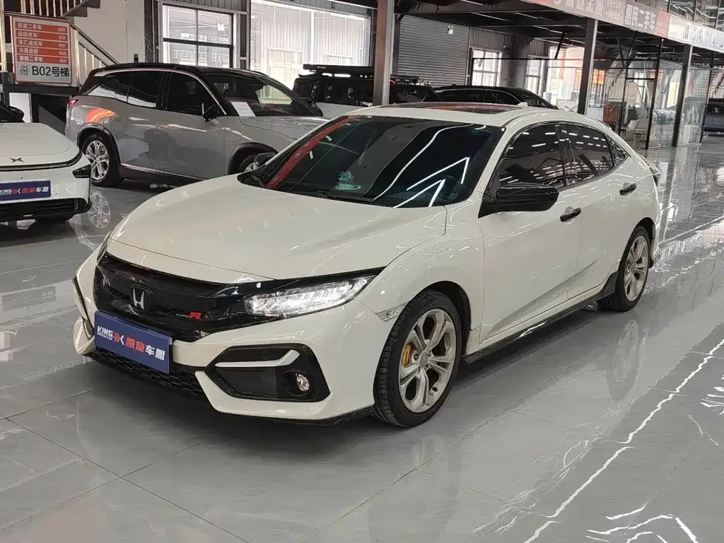 Honda Civic — фото 1