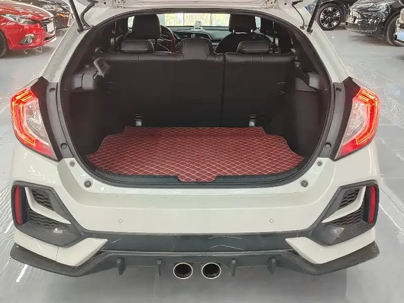Honda Civic — фото 10