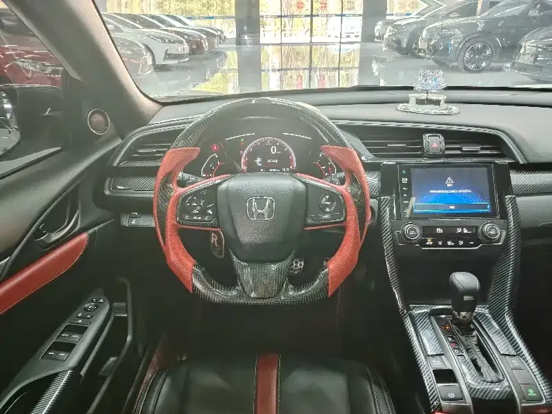 Honda Civic — фото 5