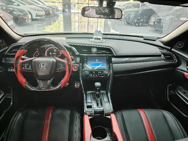 Honda Civic — фото 4
