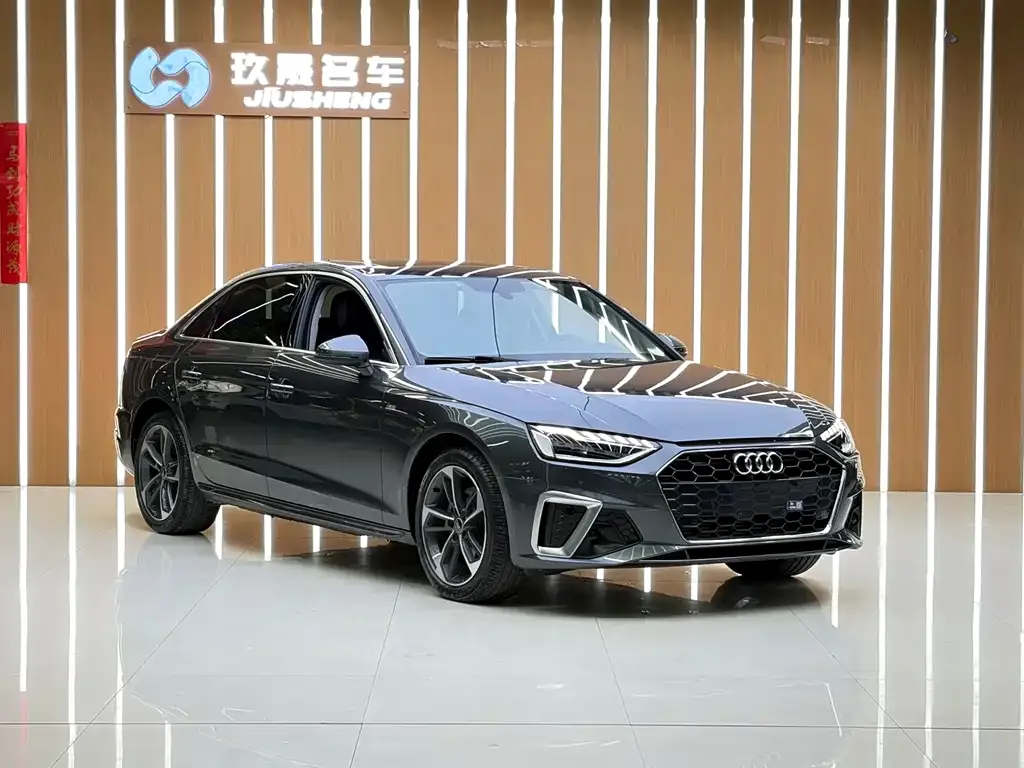 Audi A4L 2022 из CN, фото 5