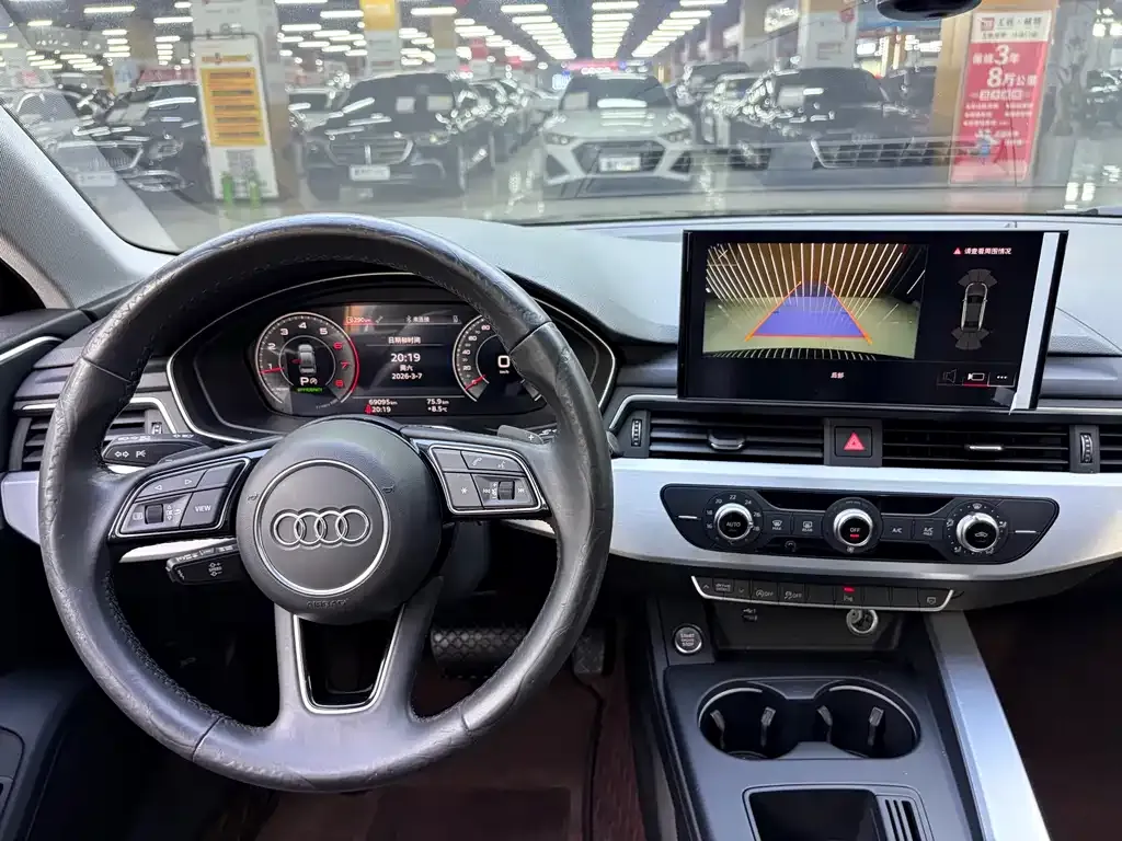 Audi A4L 2022 из CN, фото 10