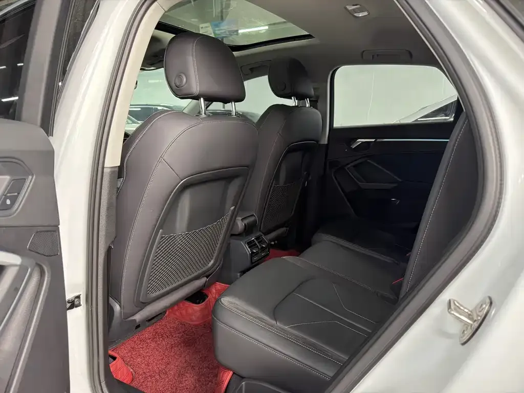 Audi Q3 2022 из CN, фото 8