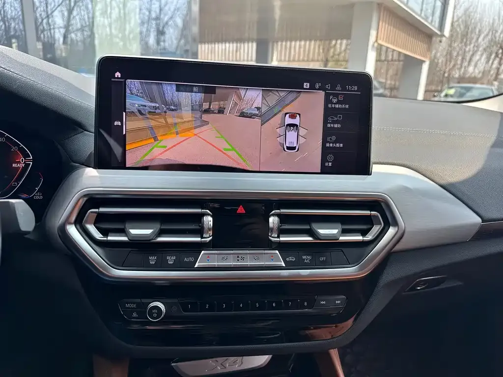 BMW X4 2023 из CN, фото 3
