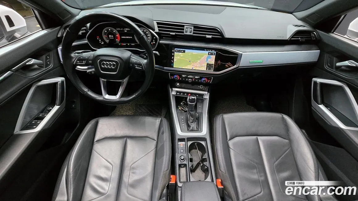 Audi Q3 — фото 6