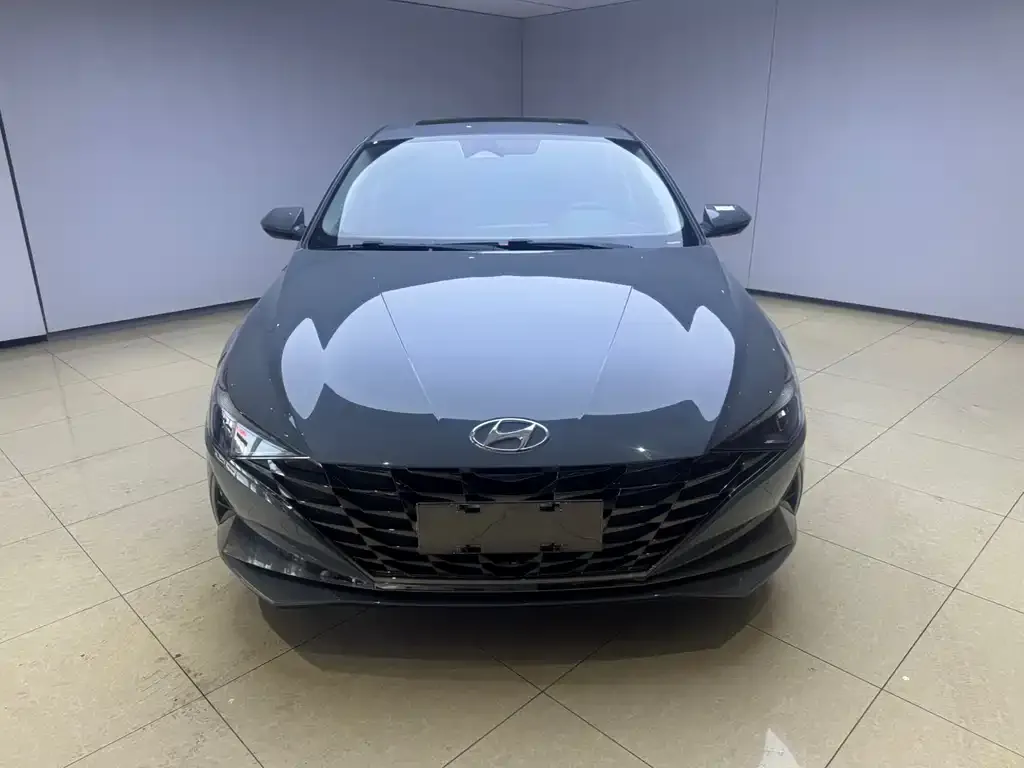 Hyundai Elantra 2022 из CN, фото 2