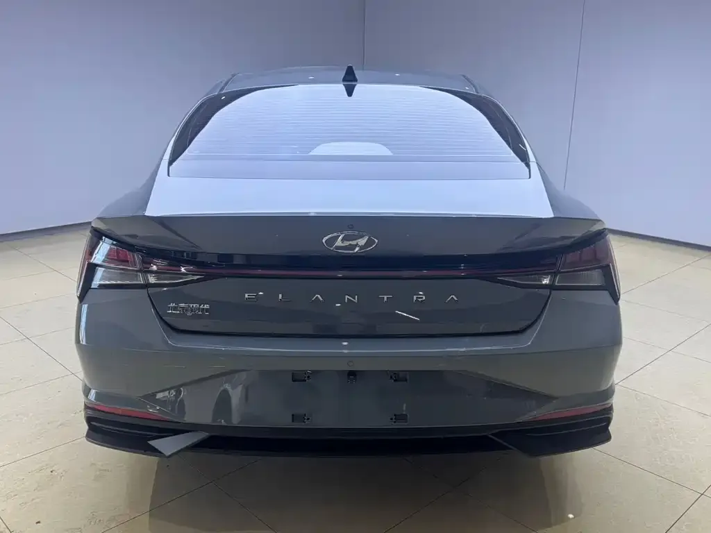 Hyundai Elantra 2022 из CN, фото 5