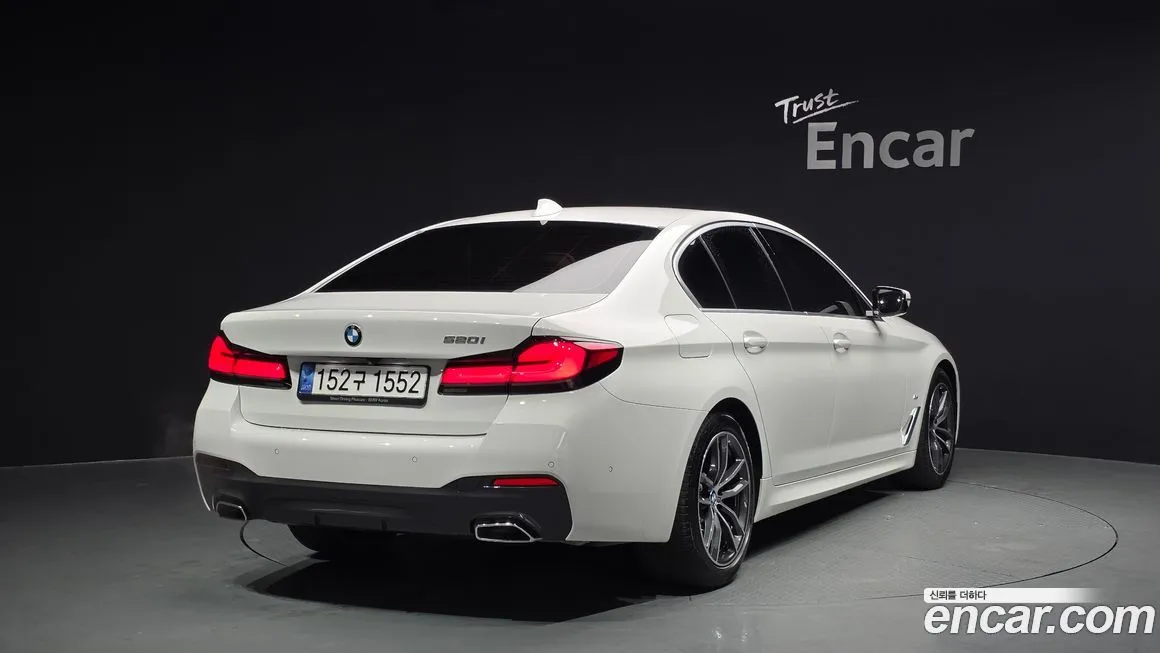 BMW 5-Series 2023 из KR, фото 8