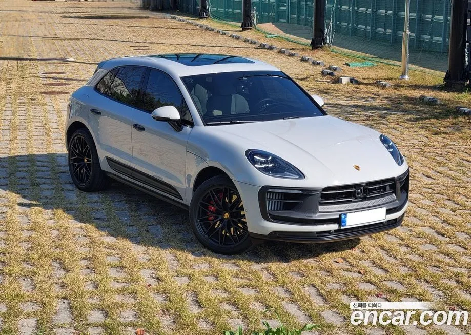 Porsche Macan — фото 6