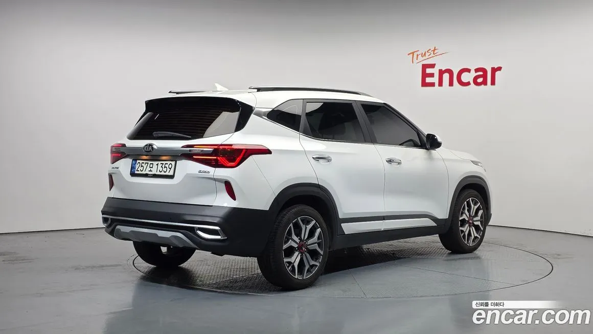 Kia Seltos 2022 из KR, фото 10