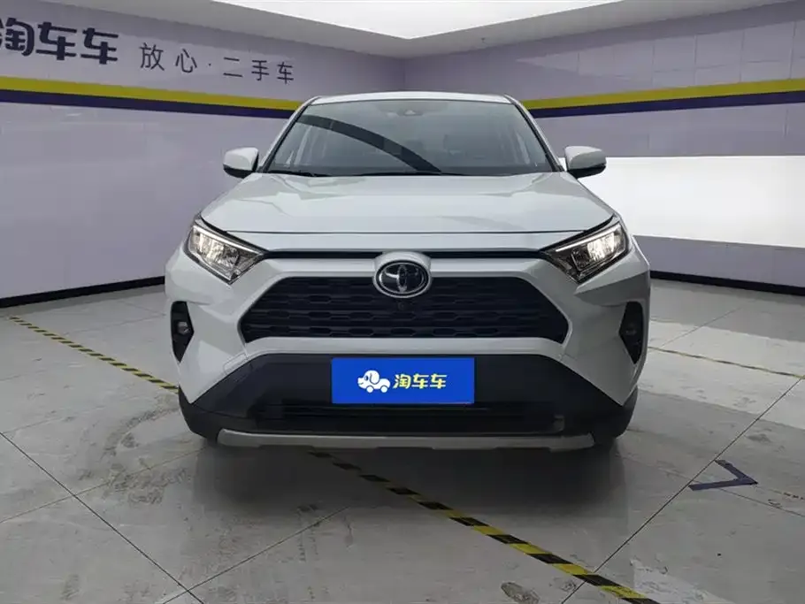 Toyota RAV4 2024 из CN, фото 4