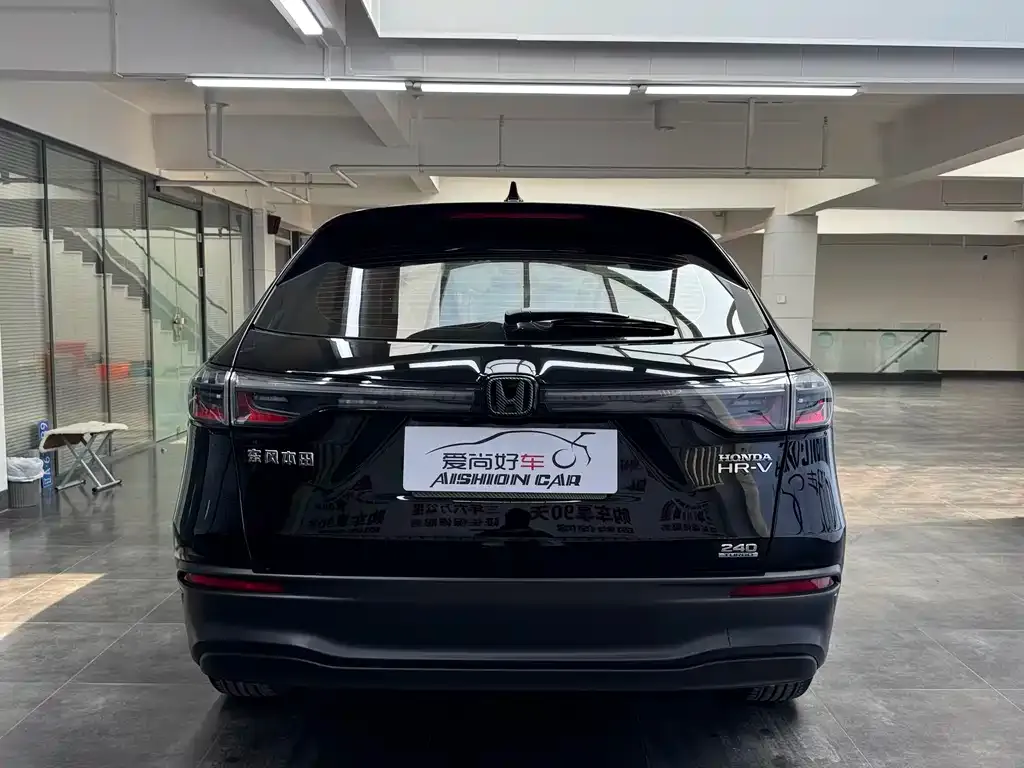Honda HR-V 2024 из CN, фото 4