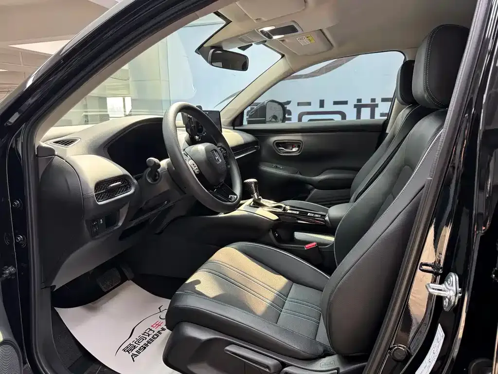 Honda HR-V 2024 из CN, фото 6