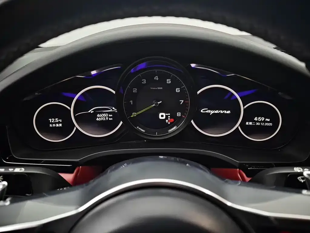 Porsche Cayenne Hybrid 2023 из CN, фото 2