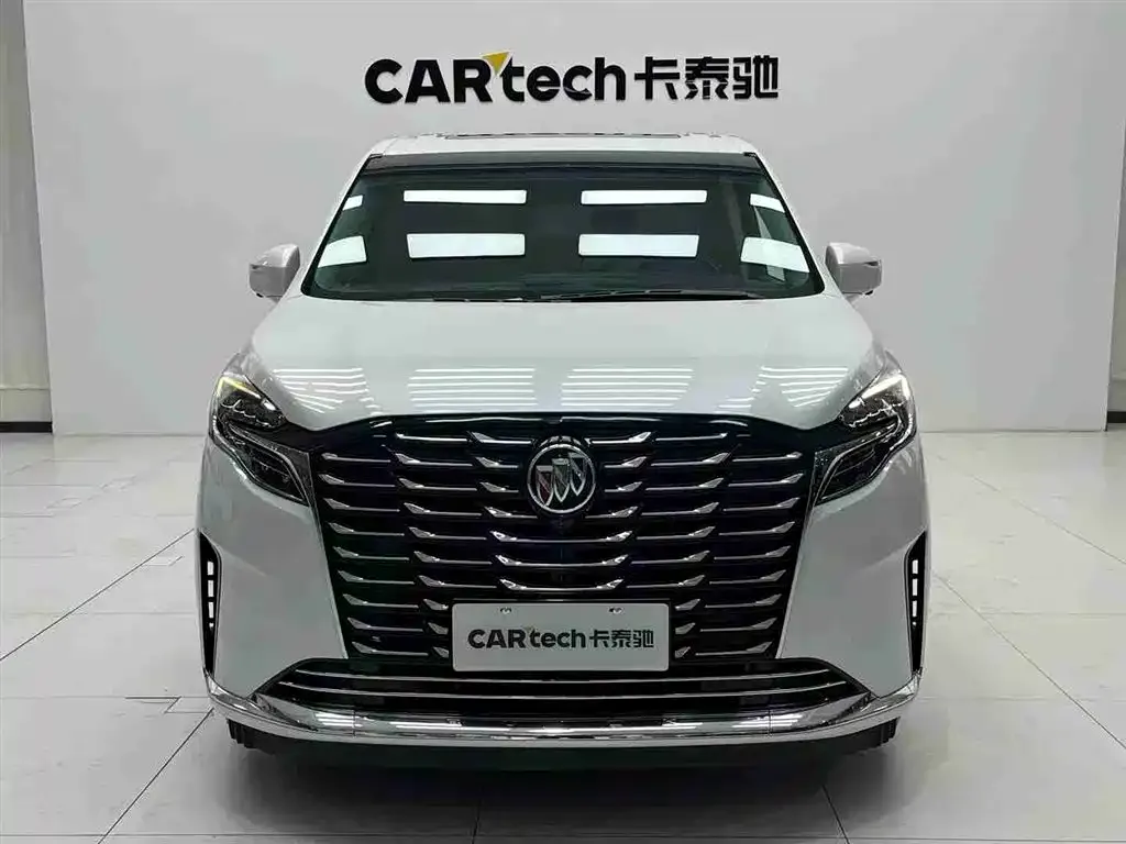 Buick GL8 2023 из CN, фото 1