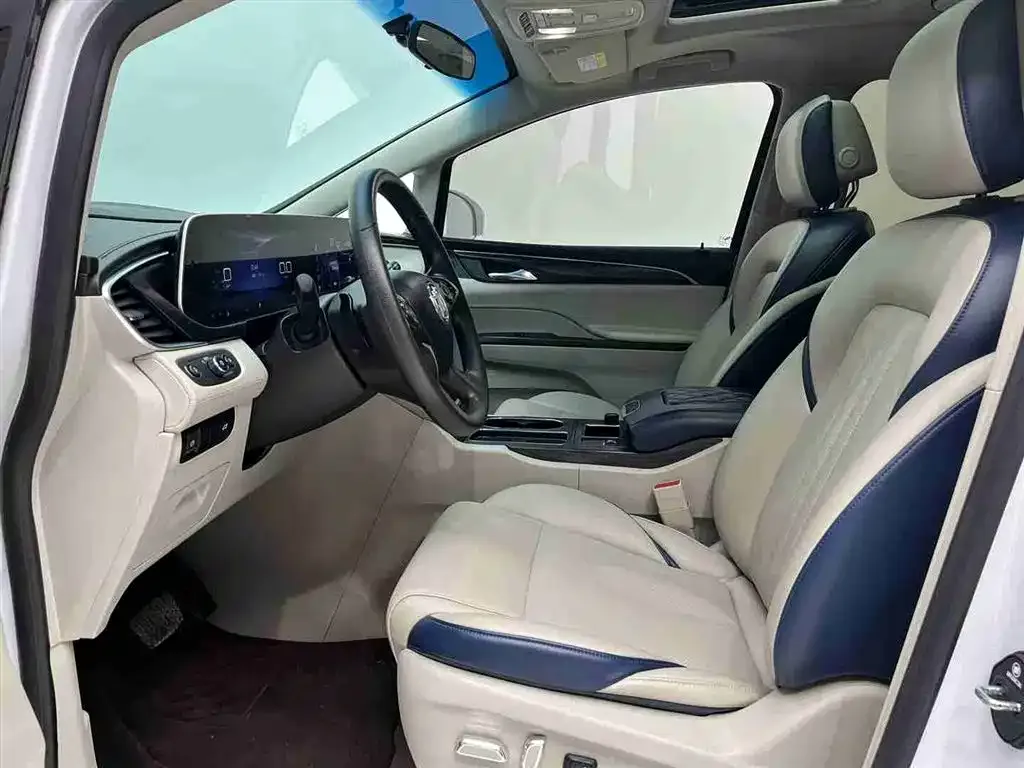 Buick GL8 2023 из CN, фото 8