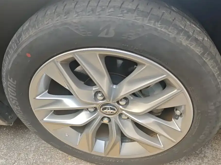 Toyota Avalon 2021 из CN, фото 7