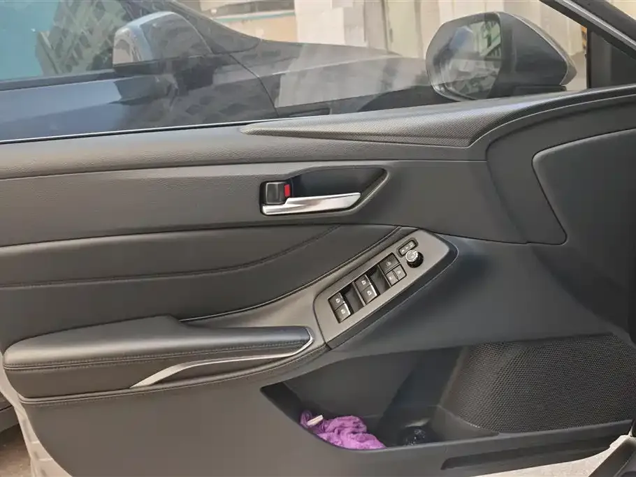 Toyota Avalon 2021 из CN, фото 10