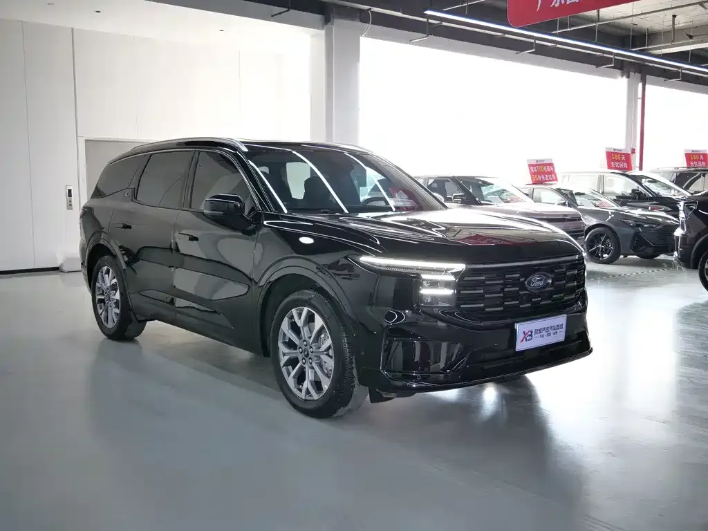 Ford Edge 2024 из CN, фото 2