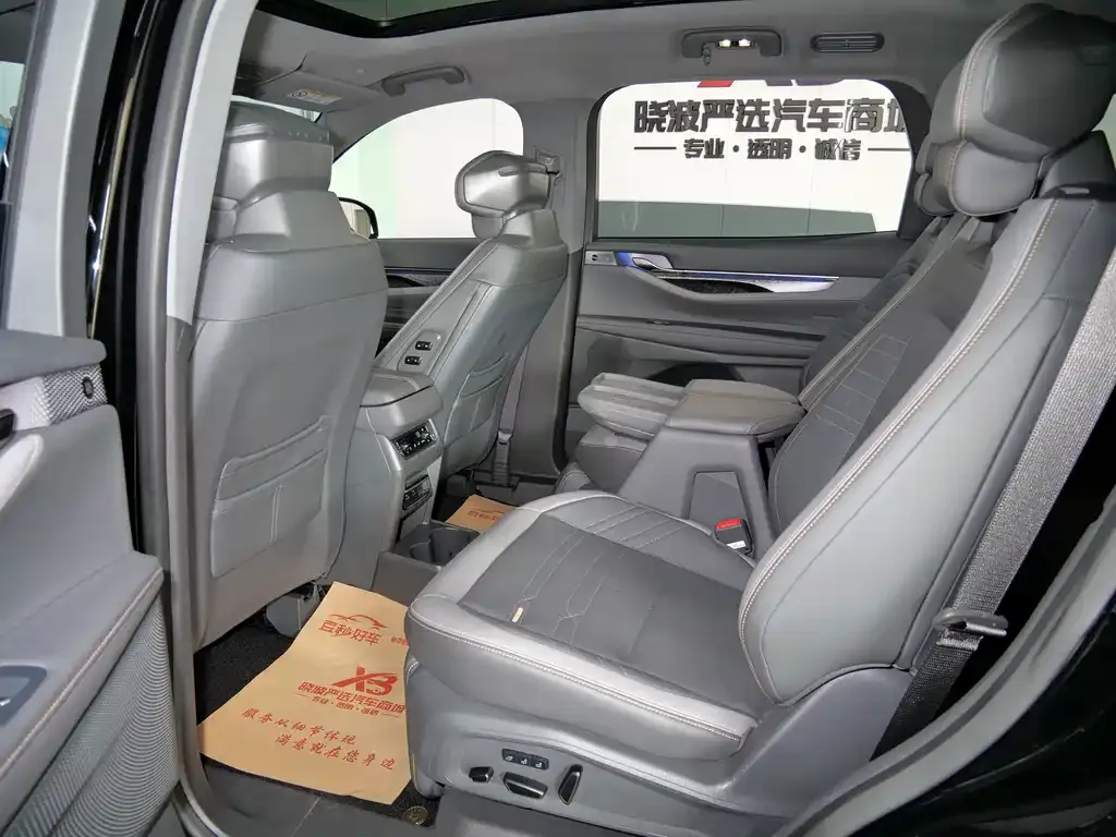 Ford Edge 2024 из CN, фото 10