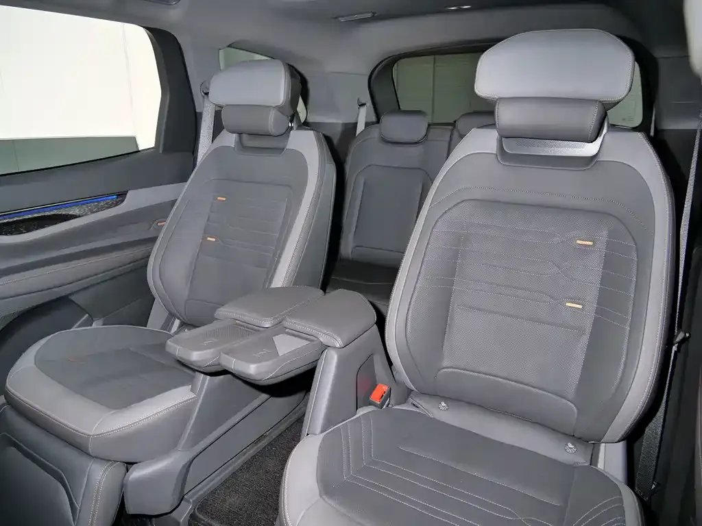 Ford Edge 2024 из CN, фото 9