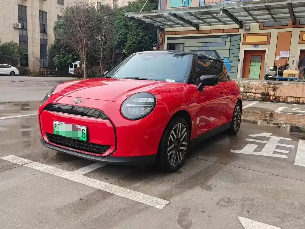 MINI Cooper EV 2024 из CN, фото 1