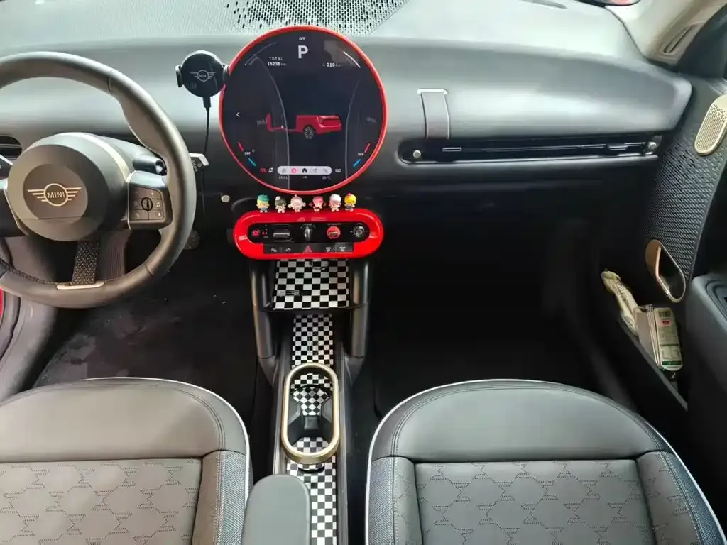 MINI Cooper EV 2024 из CN, фото 4