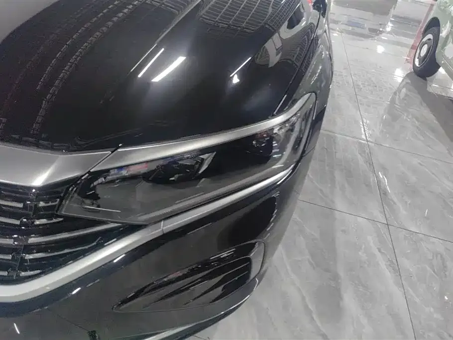 Volkswagen Passat 2022 из CN, фото 3